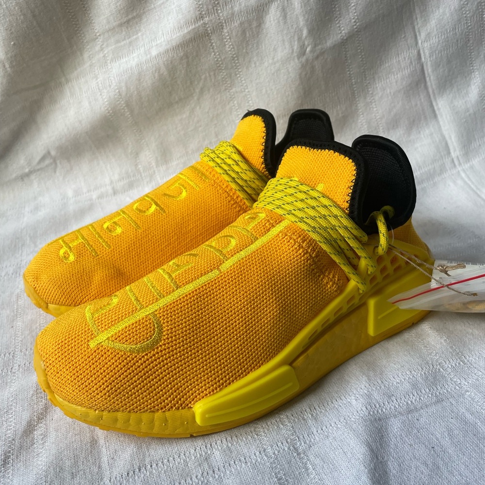 Adidas Pharrell HU NMD Human Race Yellow Boost Sneakers Mens Size 6 GY0091